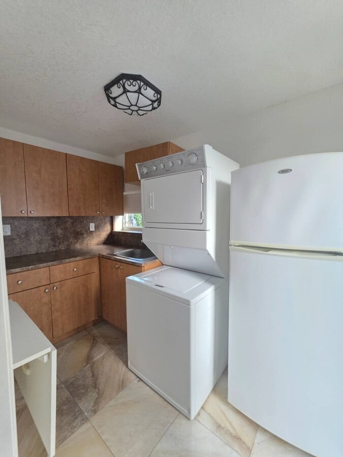 Photo - 125 SW 32nd Court Rd