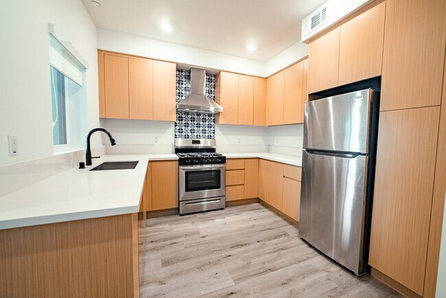Olivia Apartments