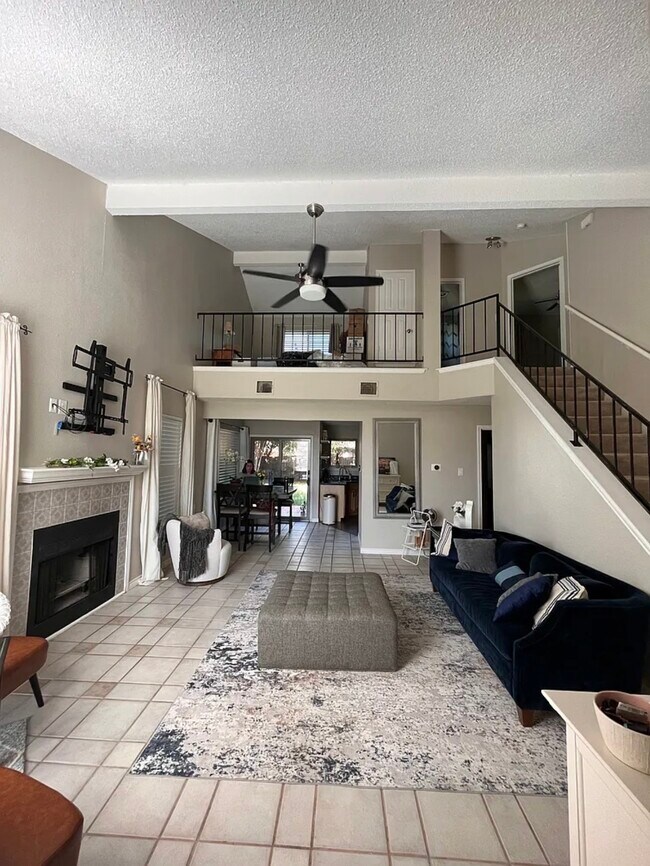Photo - 12917 Meehan Dr