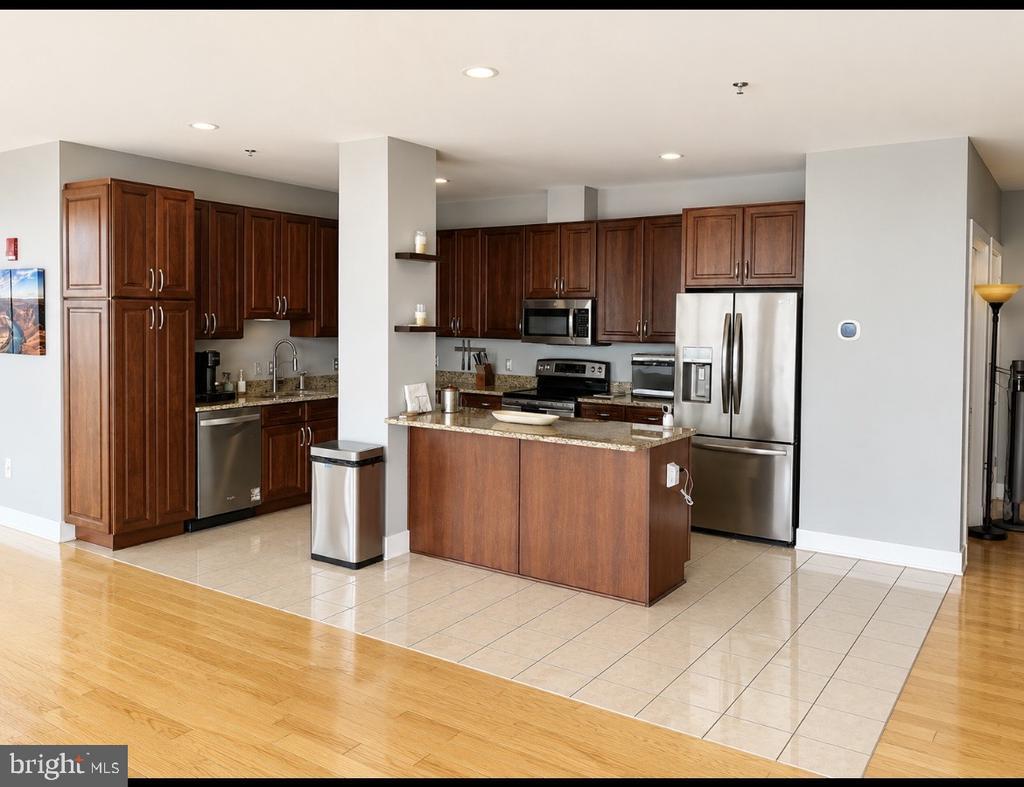 Photo - 2772 Lighthouse Point E Unit 314