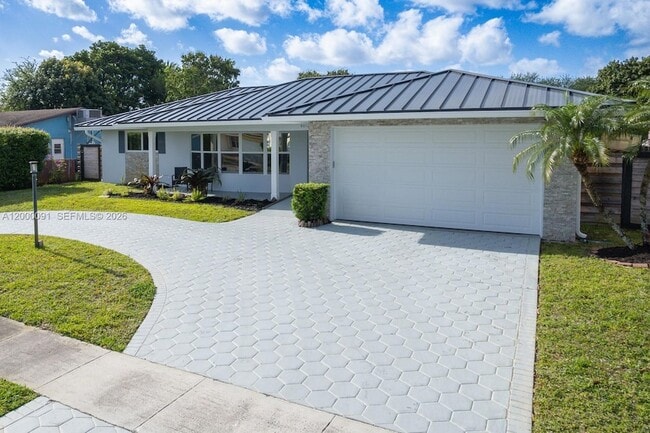 Photo - 5012 Grant St