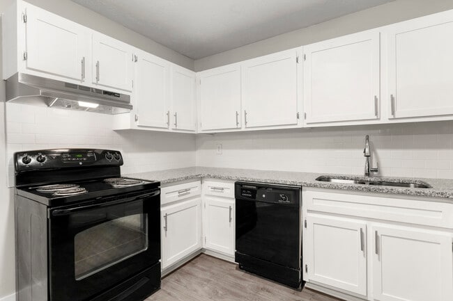 Ridgewood Apartments