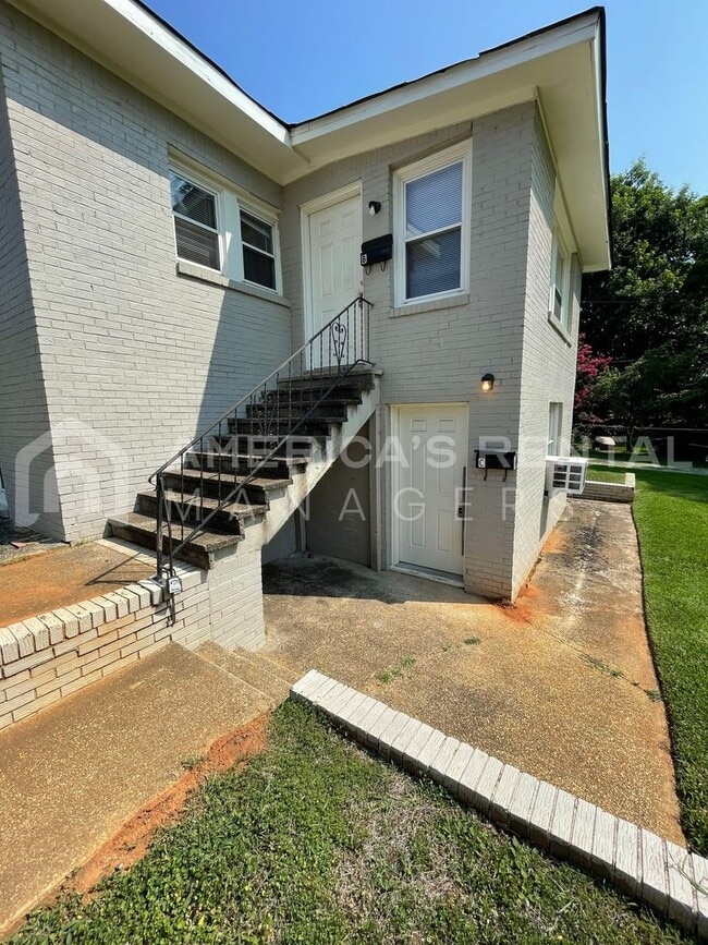 Photo - 1701 Berkley Ave Unit C