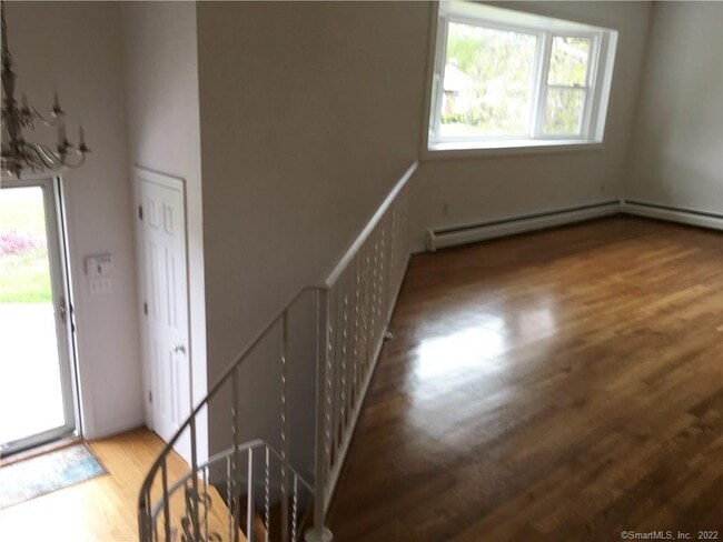 Photo - 17 Cottontail Rd