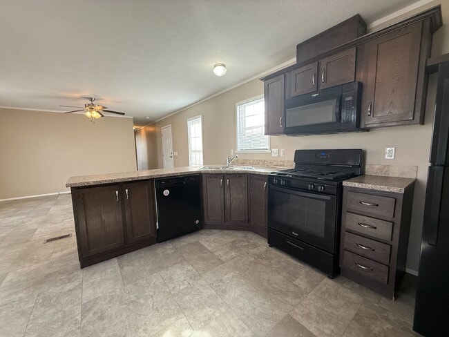 Photo - 71601 St David Ct