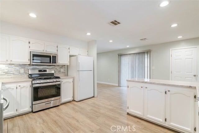 Photo - 6539 Coldwater Canyon Ave