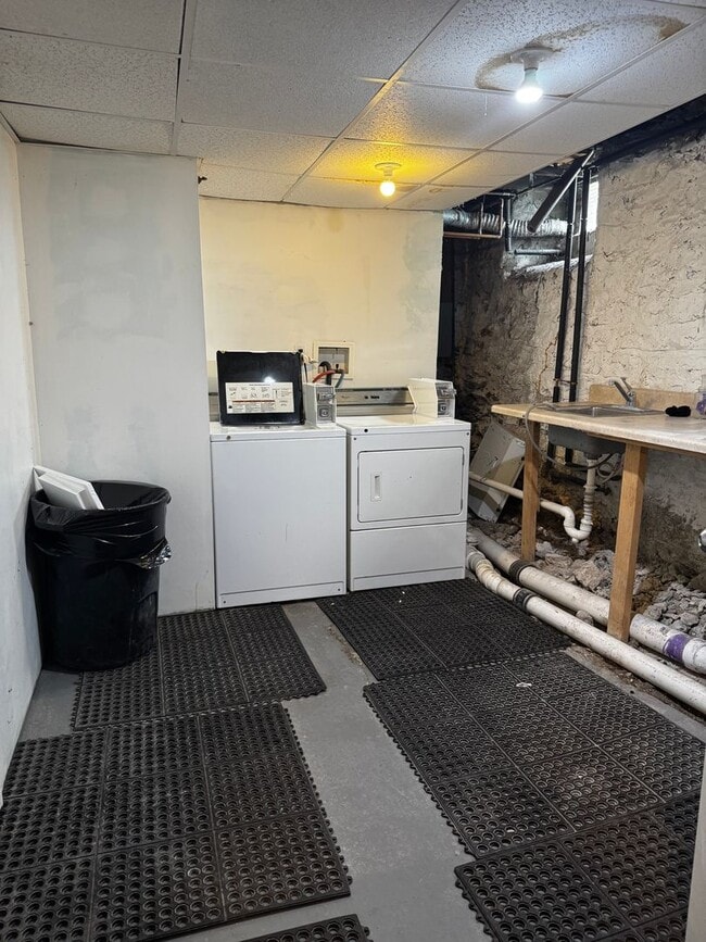Photo - 818 Parker St Unit 1