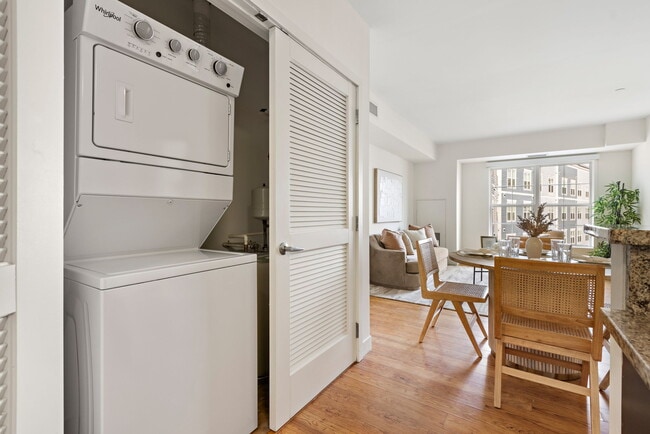 In Unit Laundry - 24 Jones