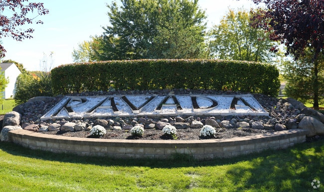 Photo - Ravada Hill Apartments