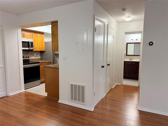 Photo - 540 Cascade Cir Unit 104
