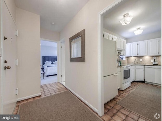 Building Photo - 2310 Ashmead Pl NW Rental