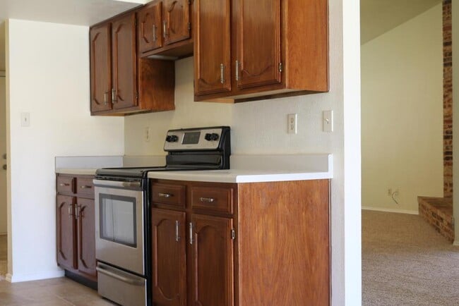 Photo - 3 Bedroom House in The Colony