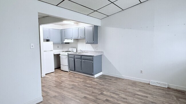 Photo - 327 Brinton Ave