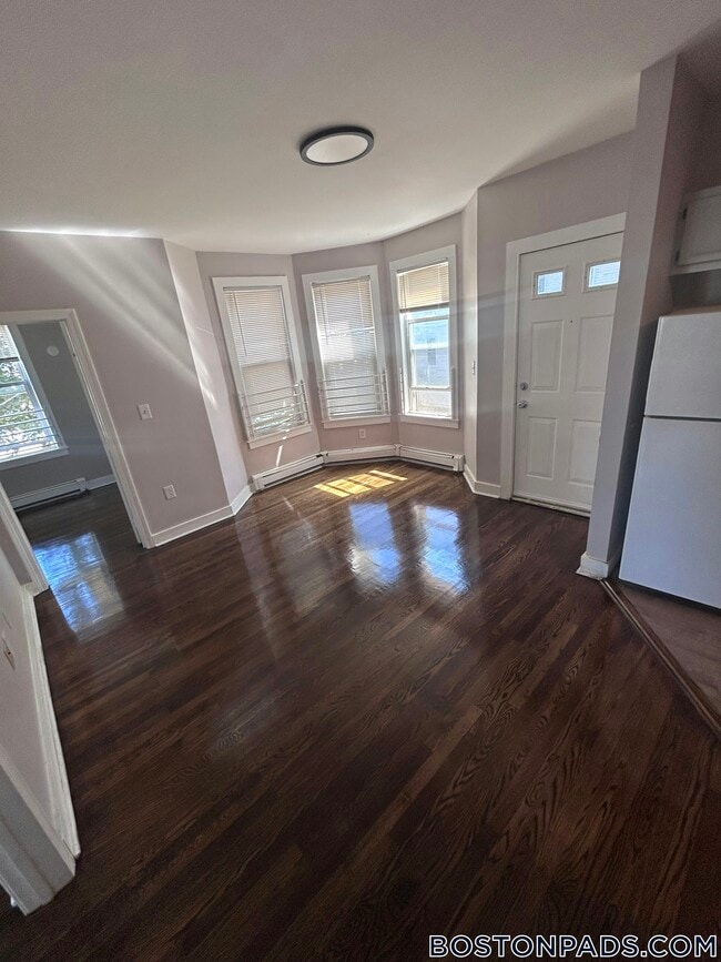 Photo - 95 Willowwood St Unit 3