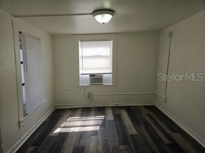 Photo - 420 1/2 15th Ave S