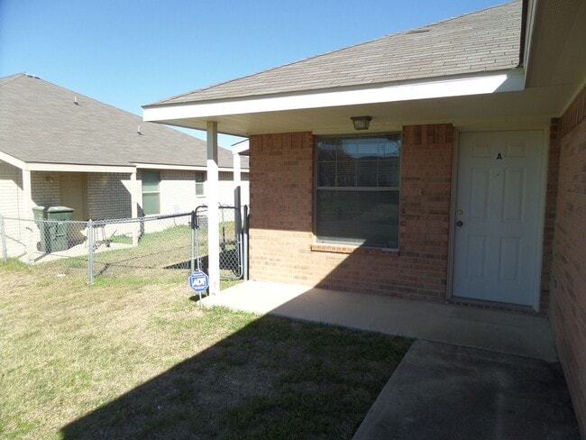 Photo - 2801 Alma Dr Unidad # A