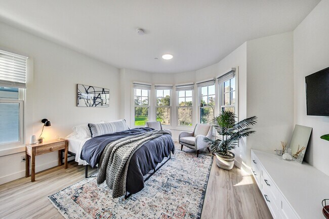 Photo - ArtHaus Grand