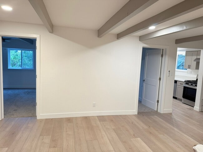 Photo - 13642 Brooks Rd