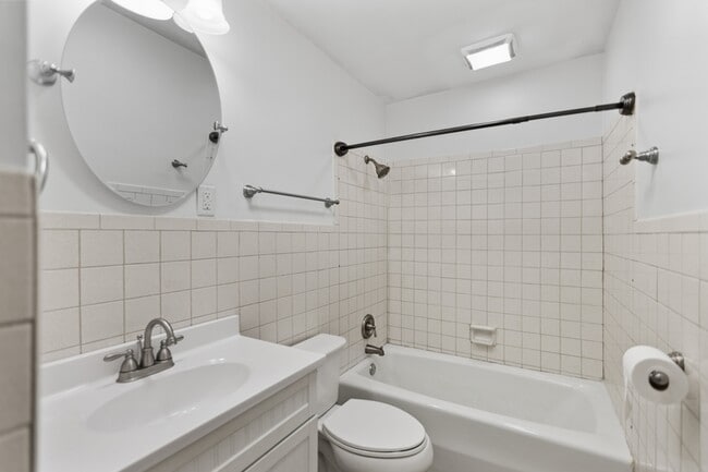 Photo - 2123 Fenwood Dr
