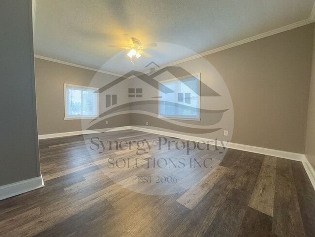 Building Photo - Country Living, Close to Everything, Madis... Rental