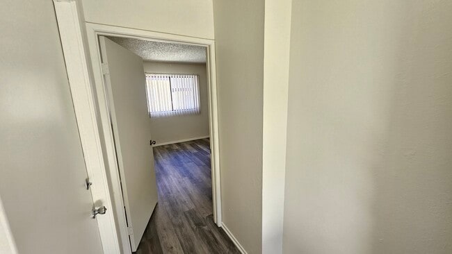 Photo - 2241 Florencita Dr W