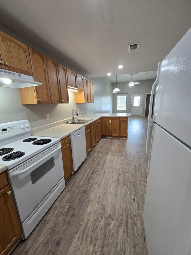 Photo - 15127 Deer Creek Dr