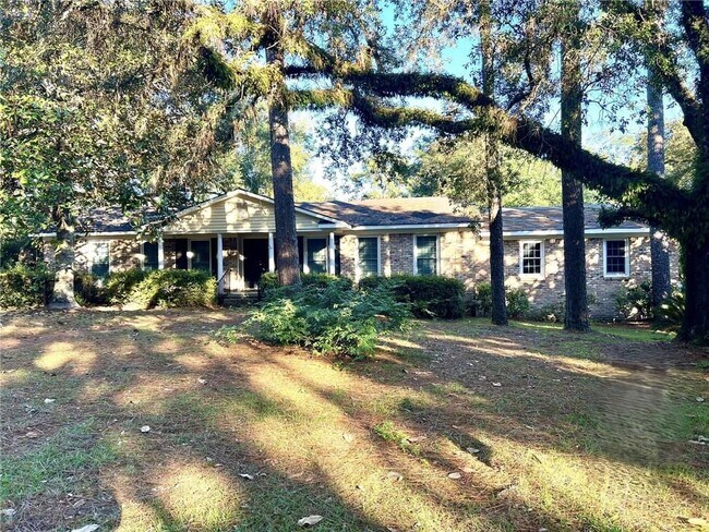 Photo - 1209 Marseille Dr House