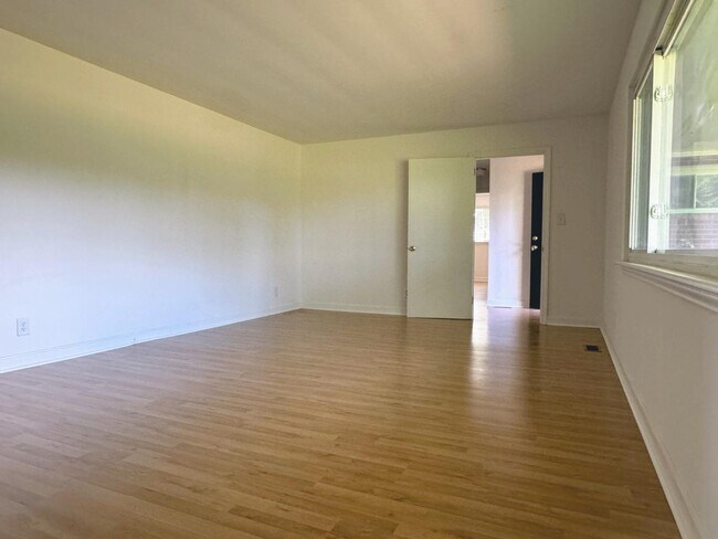 Photo - 515 Gaddy Rd