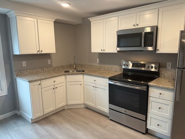 Photo - 10 Leyden St Unit 3