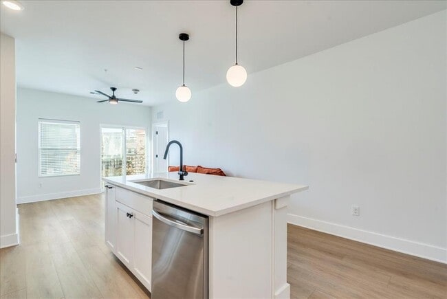 Photo - 3000 Duval St Unit 102