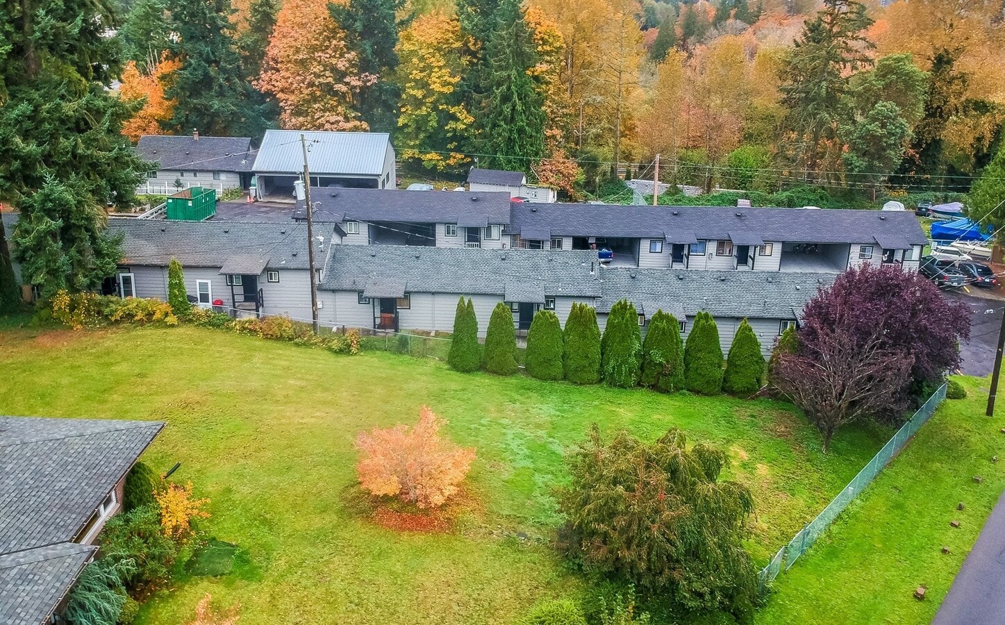 Skyway Apartments - Skyway Apartments