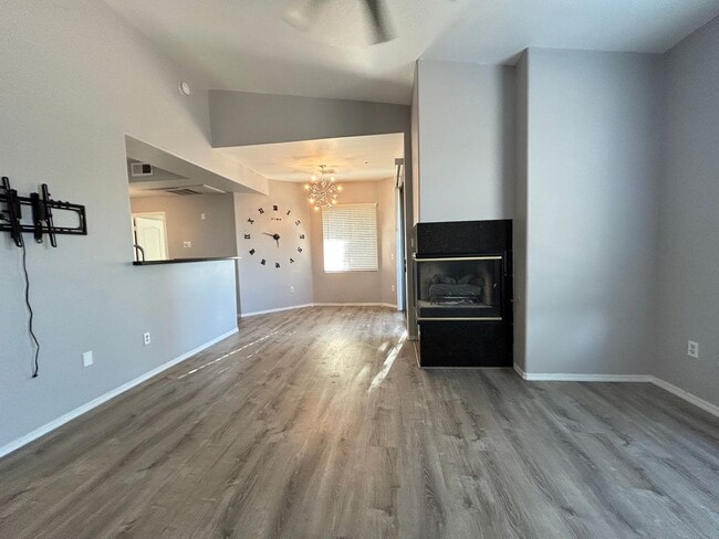 Photo - 2929 W Yorkshire Dr