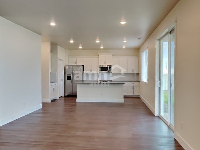 Photo - 9316 W Bowie St