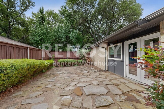Photo - 913 Overdowns Dr