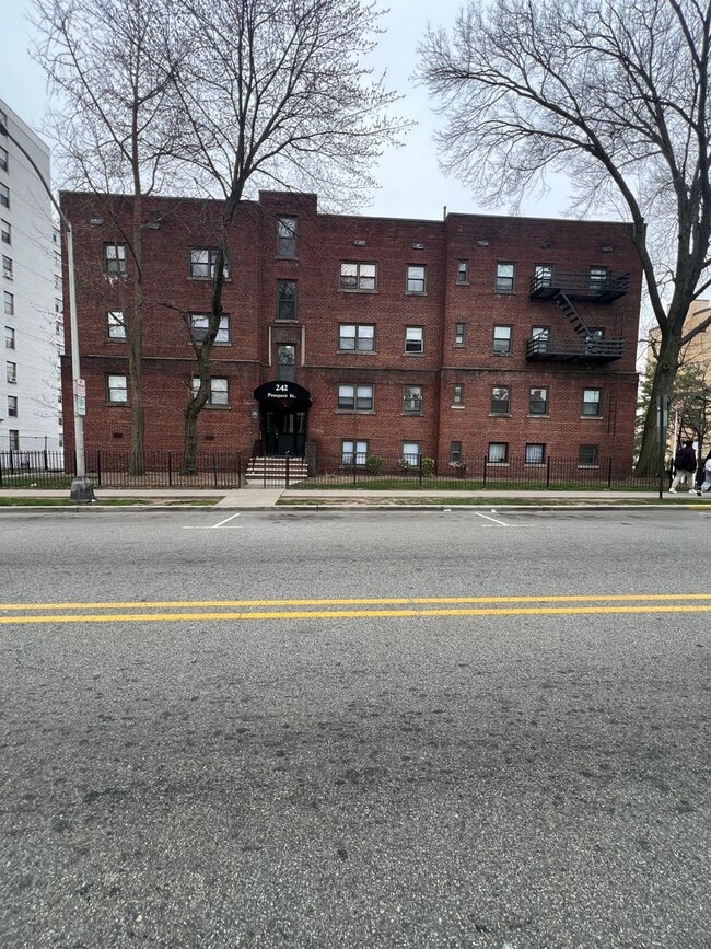 Photo - Affordable Luxury In the Heart of East Orange