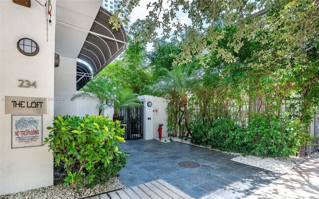 Photo - 234 NE 3rd St Unit 1903