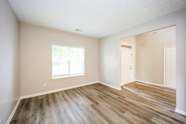 Photo - 3505 Creekview Dr