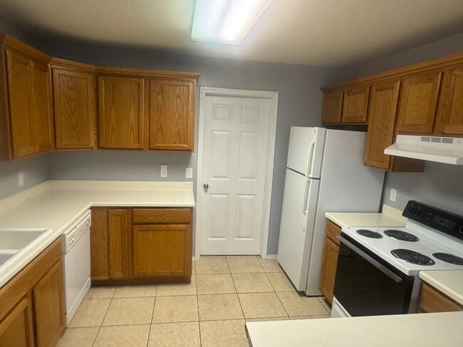 1810 Westridge St Unit 2