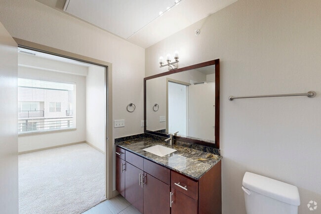 Challenger II - 1BR, 1BA - 766SF - Bathroom