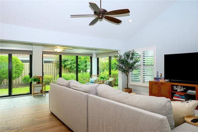 Photo - 719 Reef Point Cir