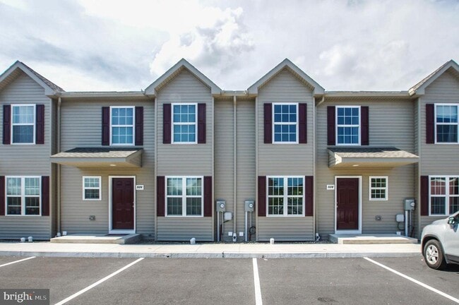 Building Photo - 520 Arietta Ct Rental