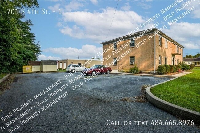 Building Photo - 701 S 4th St Unit 1