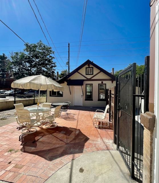 Photo - 1575 N Gaylord St Unidad 5