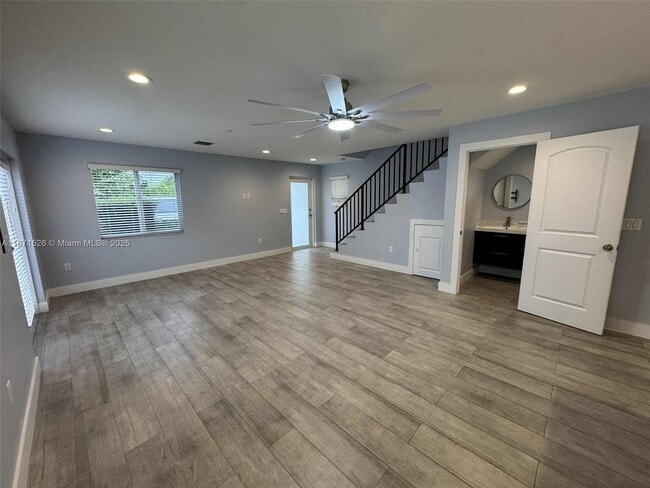 Photo - 1315 Royal Palm Dr