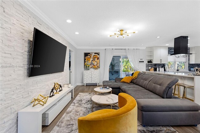 Photo - 5801 NE 18th Terrace