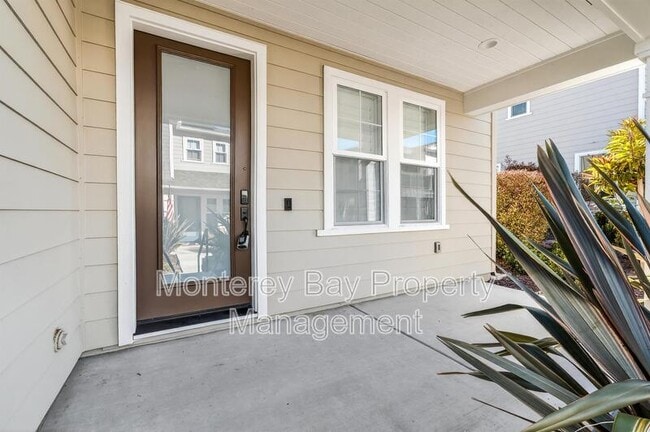 Photo - 2798 Telegraph Blvd