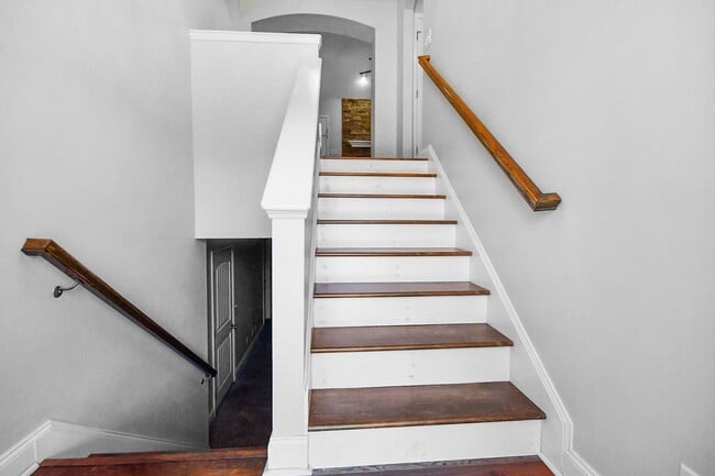 Photo - Pet Friendly Four Bedroom!