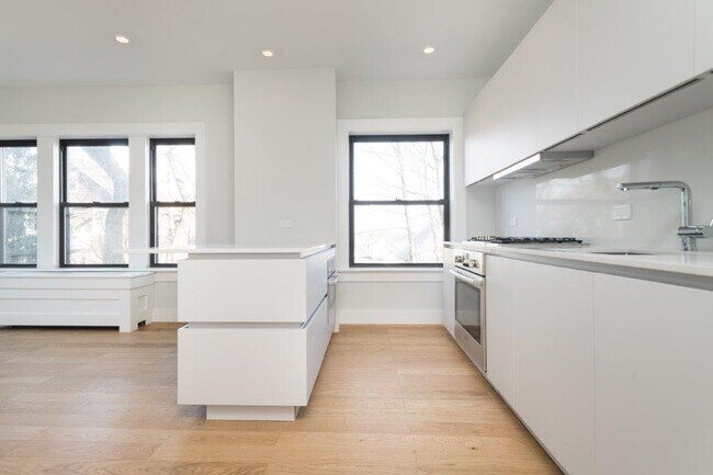 Photo - 123 Highland Ave Unit 29