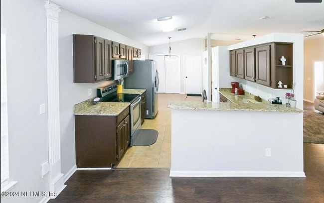Photo - 1122 Windy Willows Dr