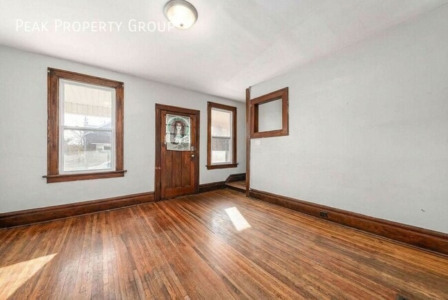 Photo - 396 E Northwood Ave